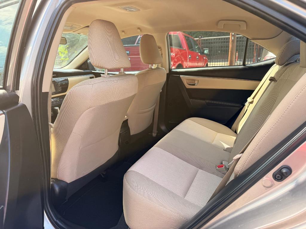 2015 Toyota Corolla LE - Photo 9